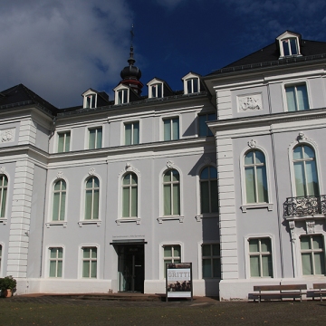 Museum für Vor- und Frühgeschichte, Schlossplatz